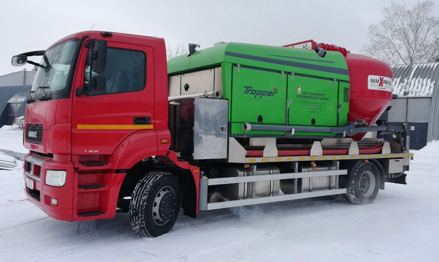 Мобильный комбикормовый завод МКЗ-3214 в Красноярском крае России